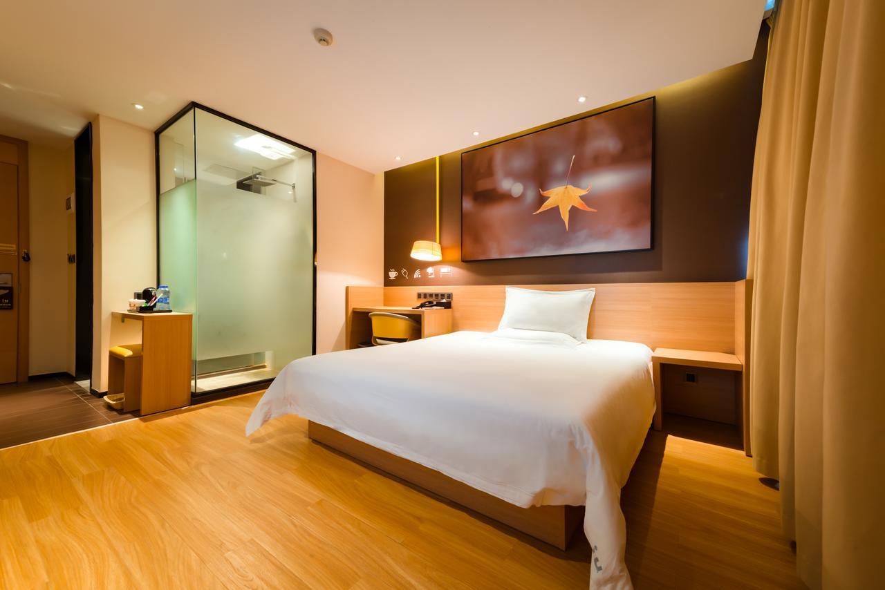 Iu Hotel Tianjin Binjiang Walking Street Exterior foto